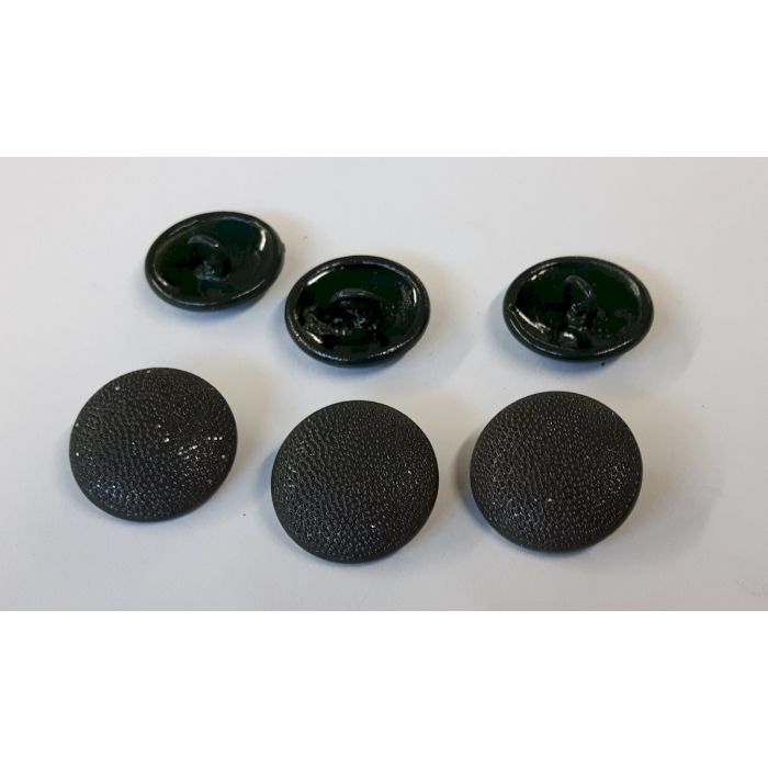 GERMAN ARMY TUNIC BUTTONS 19mm & GREAT COAT BUTTONS 21mm