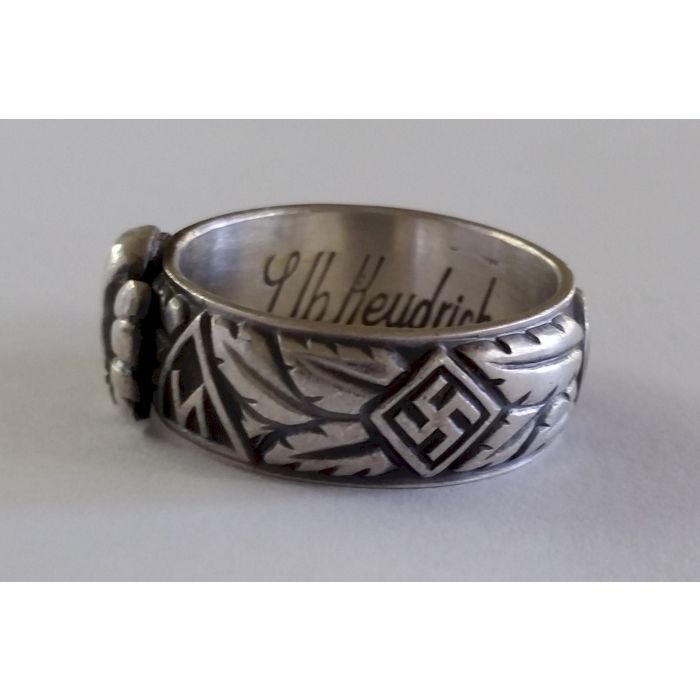 SS TOTENKOPF S.Lb. HEYDRICH 9.11.41 H. HIMMLER HONOR RING LRG HEAD - Image 4