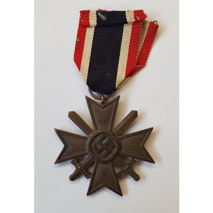 GERMAN WAR MERIT CROSS 2ND CLASS WITH SWORDS AND ISSUE ENVELOPE - Image 4