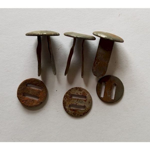 GERMAN WWII HELMET SPLIT PINS AND WASHERS ORIGINAL