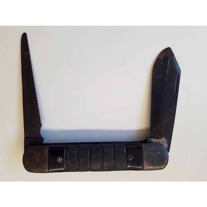 US WW2 PILOTS FOLDING SURVIVAL KNIFE WITH SAW BLADE C-1 - Image 2