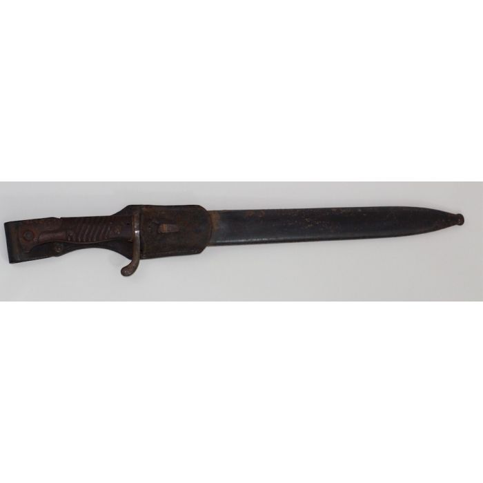 GERMAN WWI M1898 BUTCHER BAYONET WITH FROG & METAL SCABBARD. SIMSON & C. SUHL DATED 1916 - Image 6