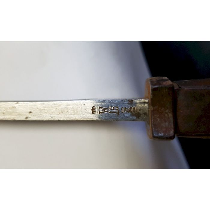 GERMAN WWI M1898 BUTCHER BAYONET WITH FROG & METAL SCABBARD. SIMSON & C. SUHL DATED 1916 - Image 7