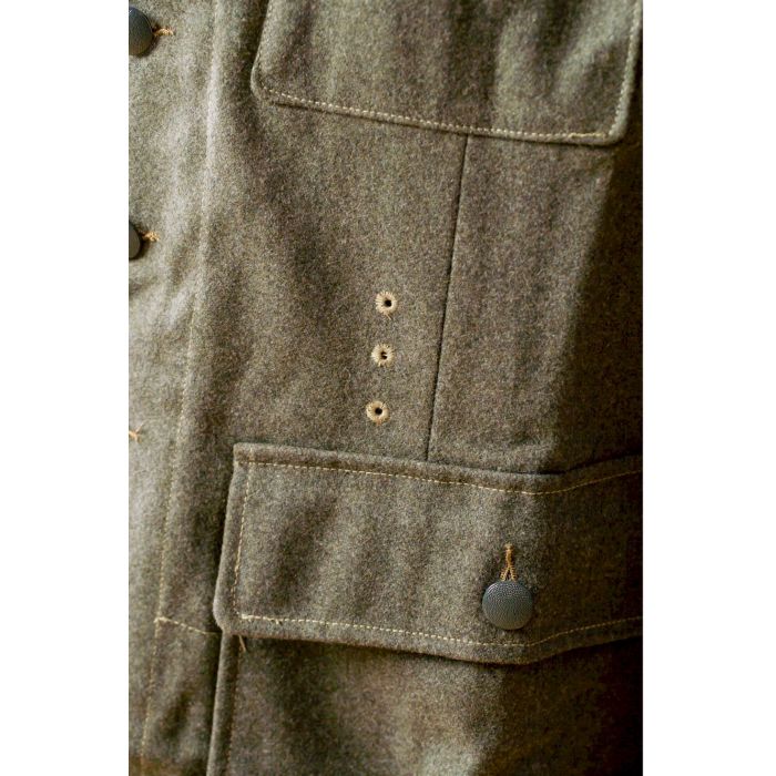 GERMAN M43 TUNIC: M1943 LATE WORLD WAR TWO WOOL JACKET - Image 6