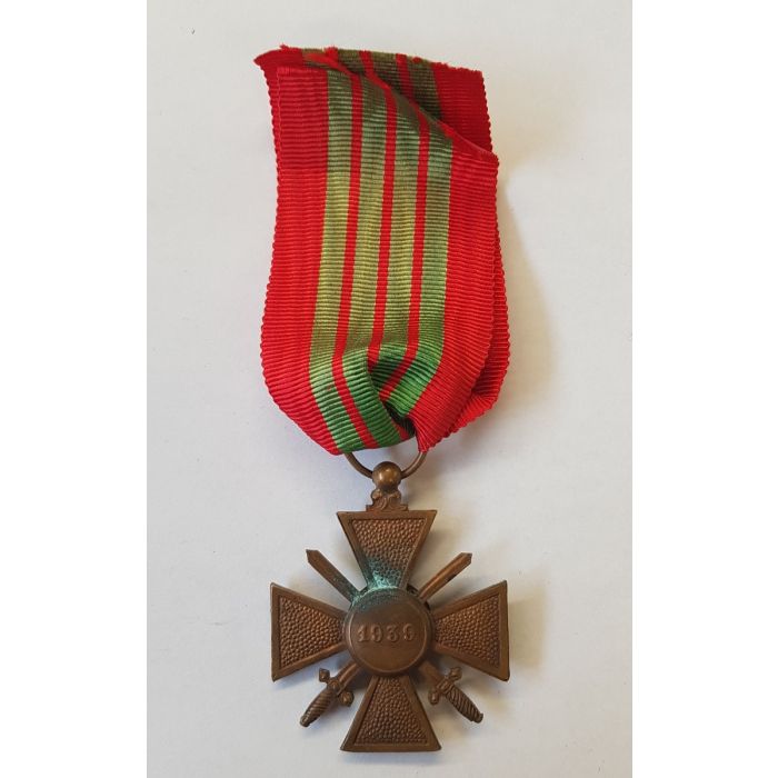 FRANCE WW2 WAR CROSS CROIX DE GUERRE 1939-1940 WITH BRONZE STAR - Image 2