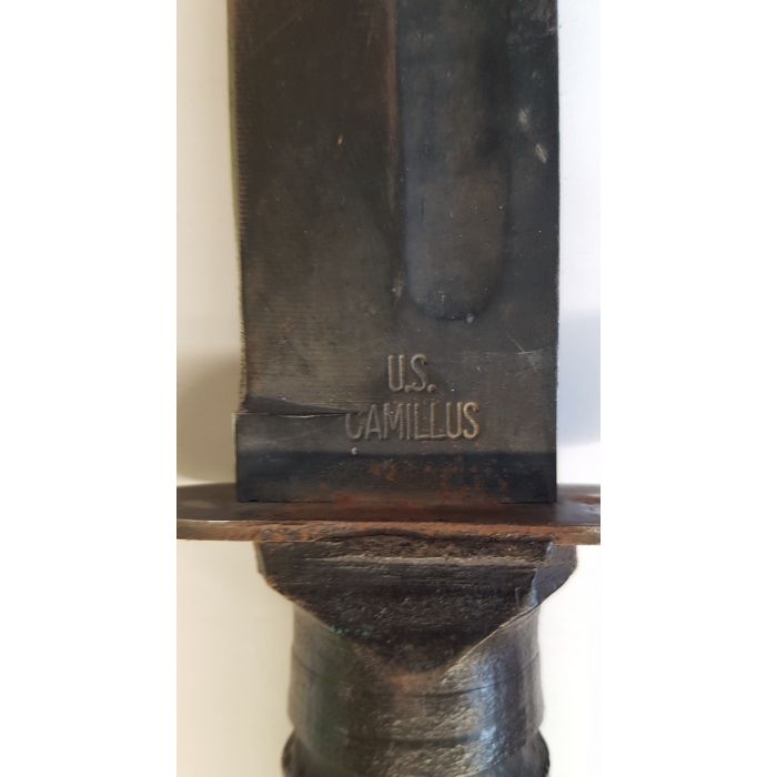 U.S. WW2 USMC MARK 2 KA-BAR FIGHTING KNIFE BY CAMILLUS WITH LEATHER SCABBARD - Image 11