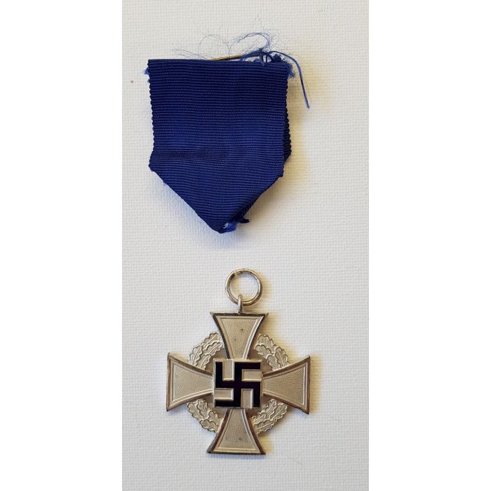 GERMAN ORIGINAL 25 FAITHFUL SERVICE CROSS, 2ND CLASS WITH CASE - Image 5