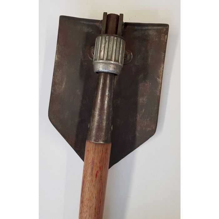 US WW2 ORIGINAL M43 FOLDING SHOVEL AND CANVAS COVER 1944 DATED - Image 6