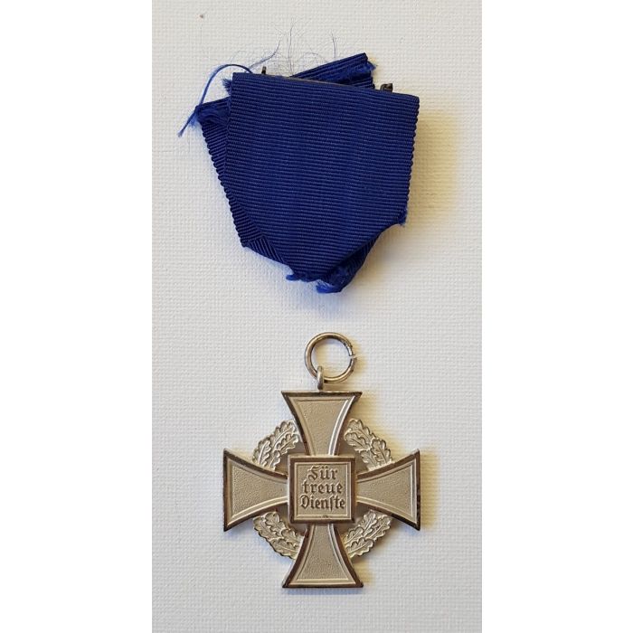 GERMAN ORIGINAL 25 FAITHFUL SERVICE CROSS, 2ND CLASS WITH CASE - Image 6