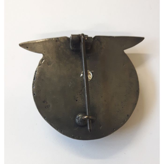 GERMAN SS INFANTRY COMMEMORATIVE WITH EAGLE AND SKULL BADGE - Image 2